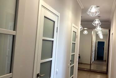 1833916972676561