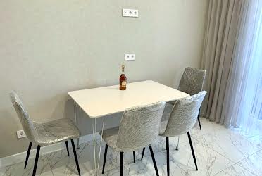 1834708231297561