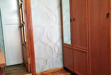 1833463008521569