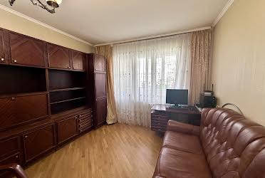 1830649903654573