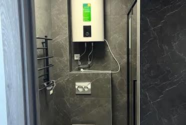 1835805461152581