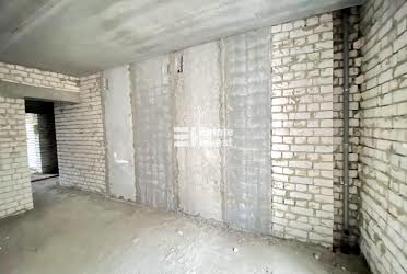 1825575296459006
