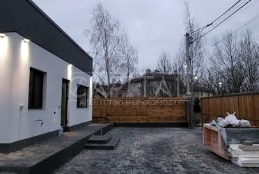 1835468651644614