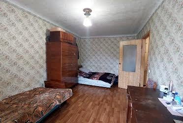 1833188297611619