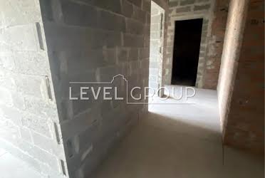 1832908782040621