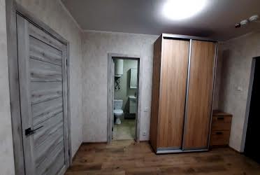 1820758187435623