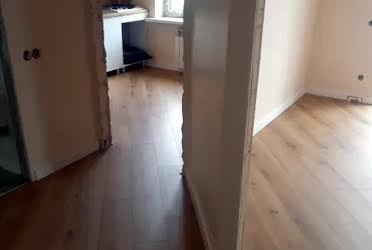 1831014954919633