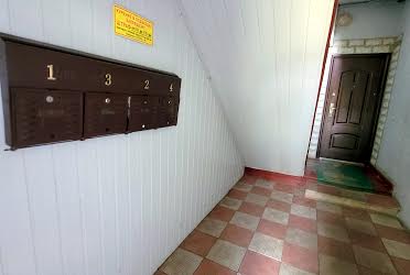 1835267559645637