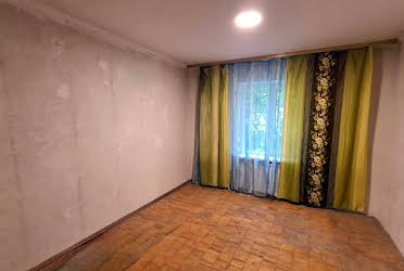 1834085481334639