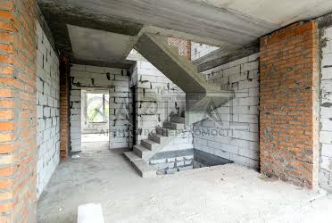 1835550420653064