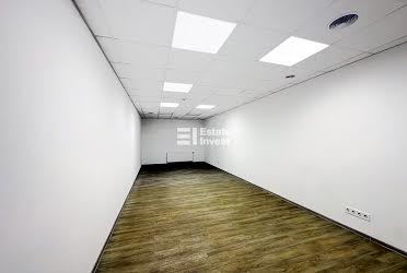 1832099731271644