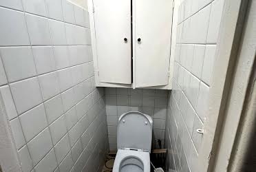 1794586907689648