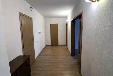 1832549642613648