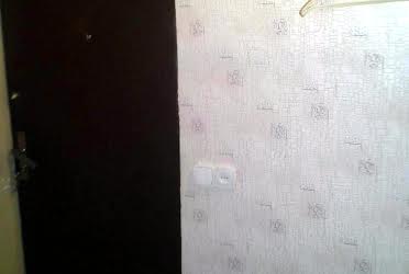 1831644884861672