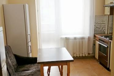1832016478655679
