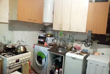 1742037963203683