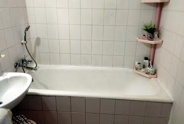 1832467448072685