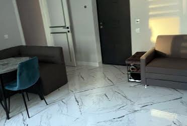 1825296351564688