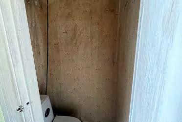 1835714804705696