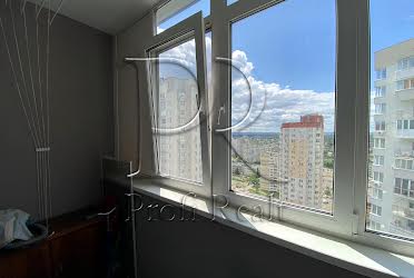 1836059639555696