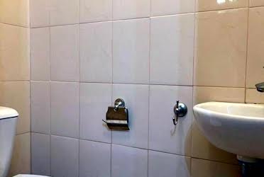 1833079609692703