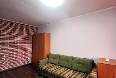 1833633037036708