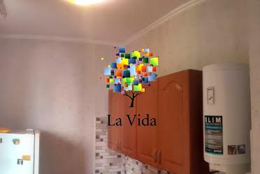 1826579693525709