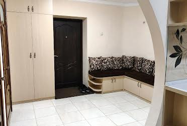 1832015799337717