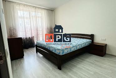 1835702665435735.jpg