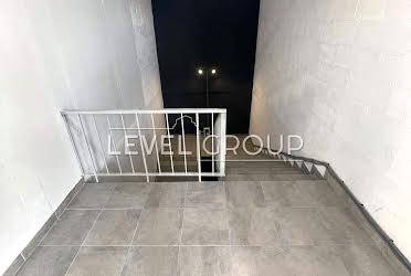1834001947436742