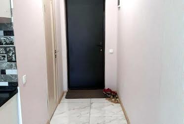 1835067660637747