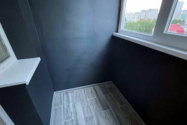 1829997993468751