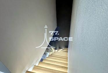 1835731867983783