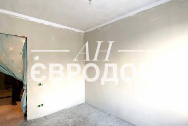 1832546562583807