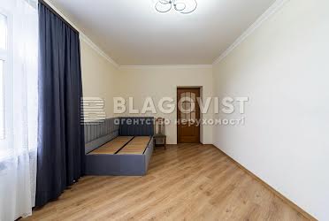 1835439083310809