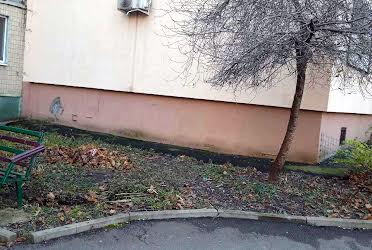 1833268523999829