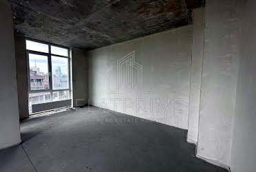 1834005249391833