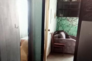 1836167104413845