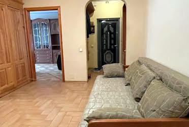 1833463173952857
