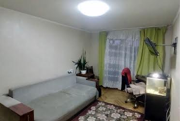 1830498713441868