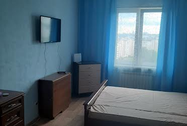 1709047294217869