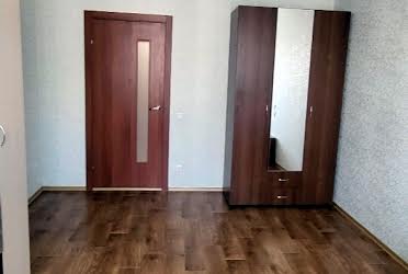 1835338205315872
