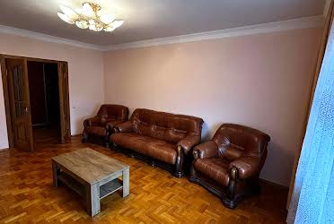 1830688837307877