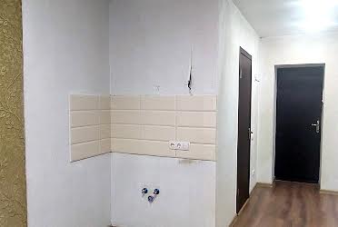 1834531598884880