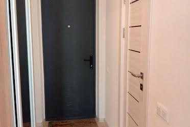 1826388368136884