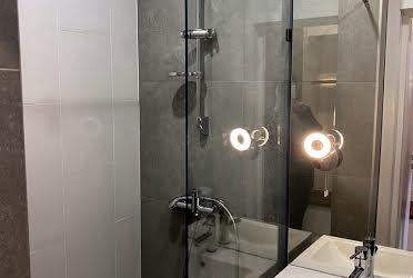 1832441034952899