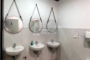 1835818759554901