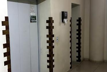 1835835916423903