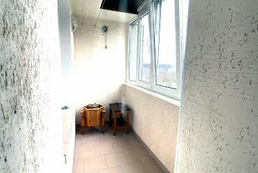 1793686345481907