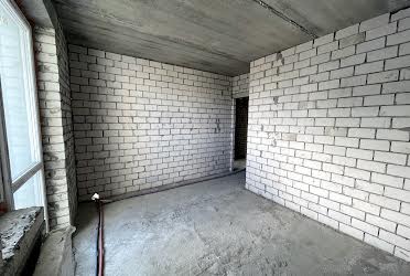 1836251327232907